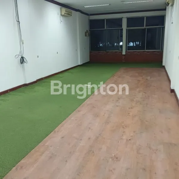 image RUKO 2 LANTAI DI BOULEVARD RAYA KELAPA GADING (6)