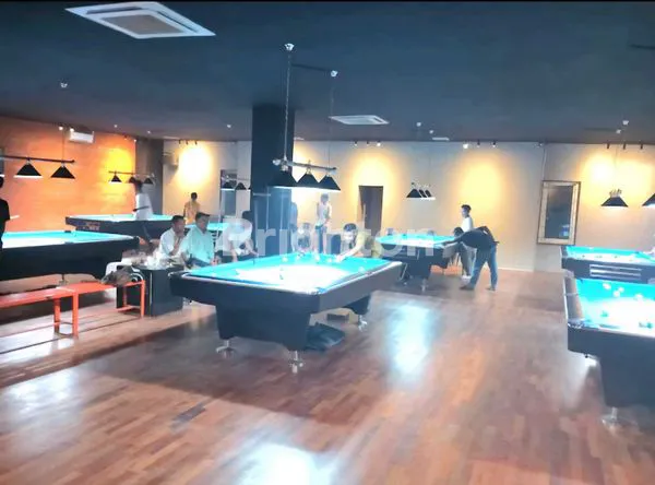 image BANGUNAN USAHA HANYA 5 MENIT DARI BRAGA DENGAN IMB DAN PERIJINAN LENGKAP UNTUK PUB & KAROKE + FURNISH DI PUSAT KOTA BANDUNG (1)