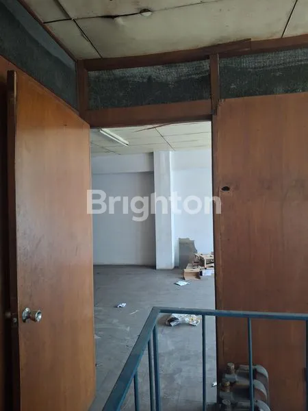 image STRATEGIS! RUKO 2 LT LT 160M² DI GROGOL (5)