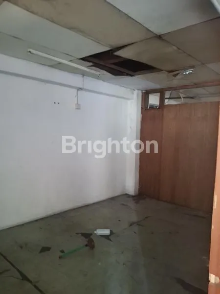 image STRATEGIS! RUKO 2 LT LT 160M² DI GROGOL (6)