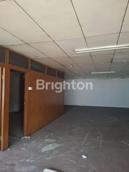 image STRATEGIS! RUKO 2 LT LT 160M² DI GROGOL (7)