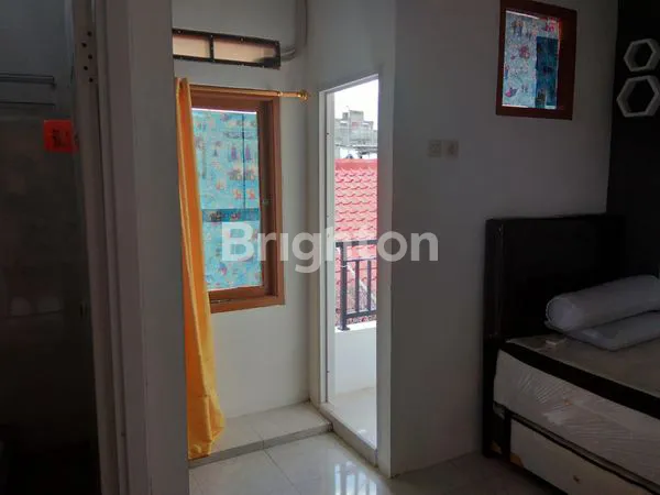 image DIJUAL RUMAH KONTRAKAN DAN KOS2AN SANGAT STRATEGIS DI JAKARTA SELATAN (6)