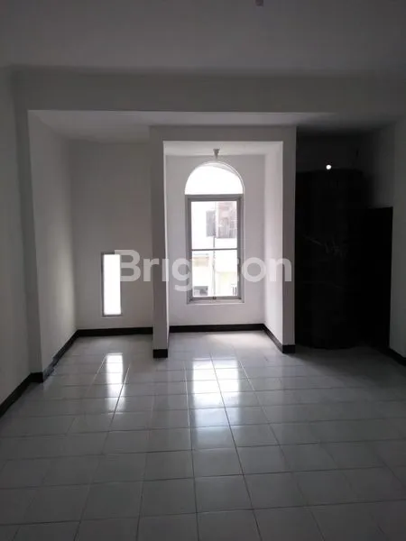 image RUKO LANDMARK 3½ LANTAI PANJANG JIWO PERMAI,  SURABAYA TIMUR  (6)