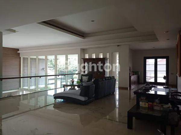 image PROPERTI EKSKLUSIF SHM SURABAYA BARAT (7)