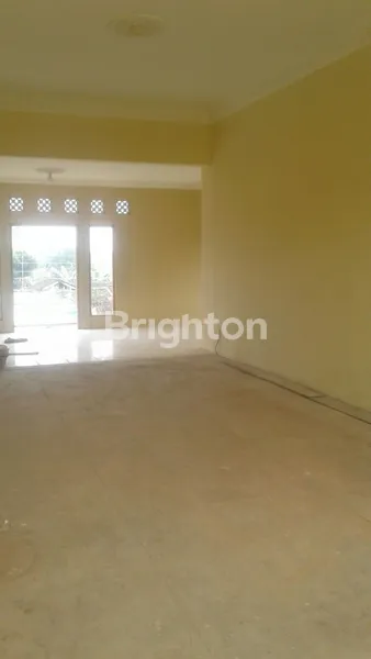 image RUMAH SIAP HUNI DI DAERAH GROGOL SALATIGA (4)