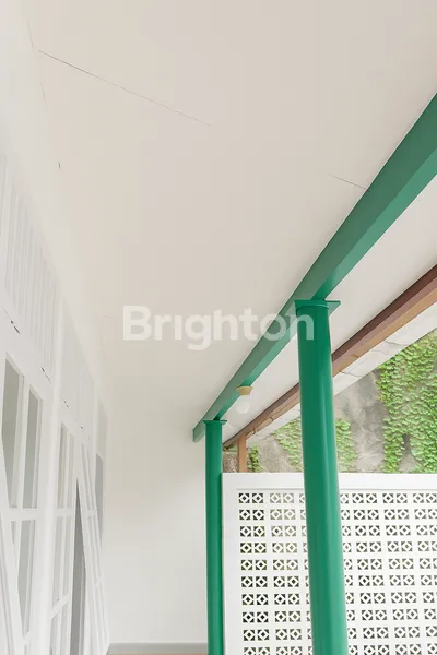 image \UD83C\UDFE1 RUMAH MEWAH 2 LANTAI DI KEBAYORAN LAMA – JAKARTA SELATAN (4)