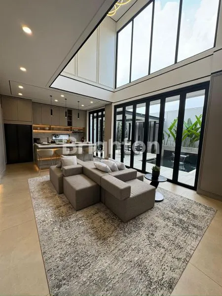 image HANNAM TYPE LUXE ENCLAVE SHILA AT SAWANGAN  (2)