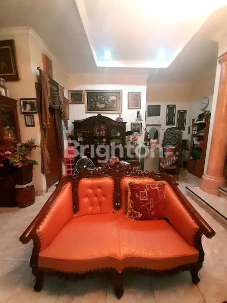 image SPACIOUS FAMILY HOME WITH LARGE YARD | KAHFI 2, JAGAKARSA – JAKARTA SELATAN (4)