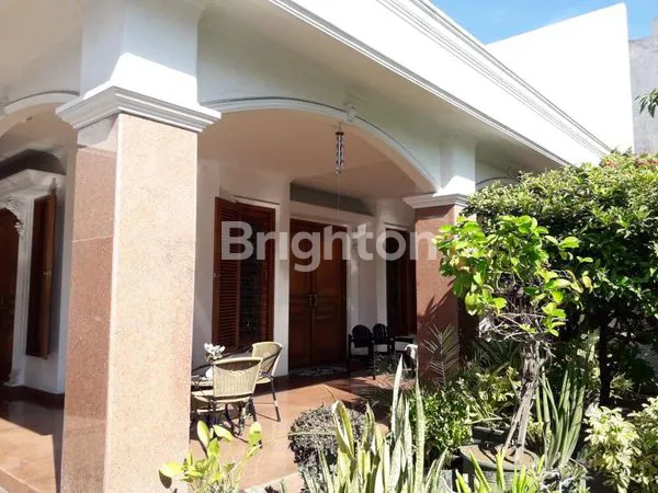 image HUNIAN STRATEGIS DI JALAN RAYA GUBENG SURABAYA (2)