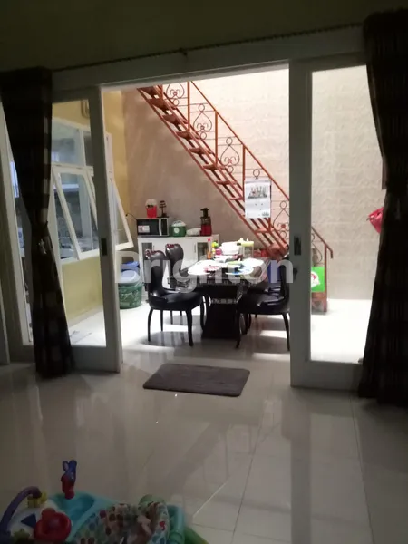 image RUMAH 2 LANTAI LT.200 DI BANJAR WIJAYA  (5)