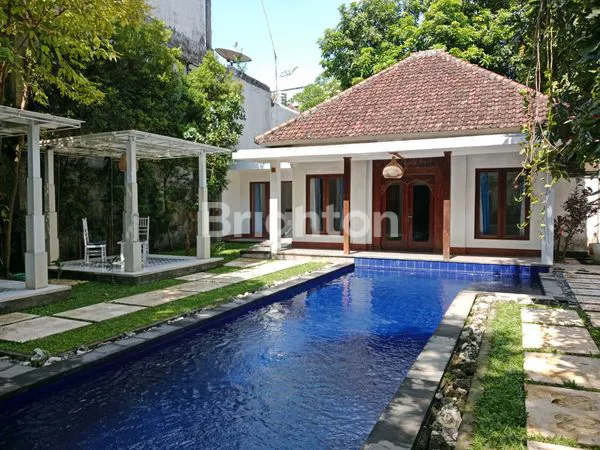 DISEWAKAN VILLA LENGKAP DI DENPASAR DENPASAR