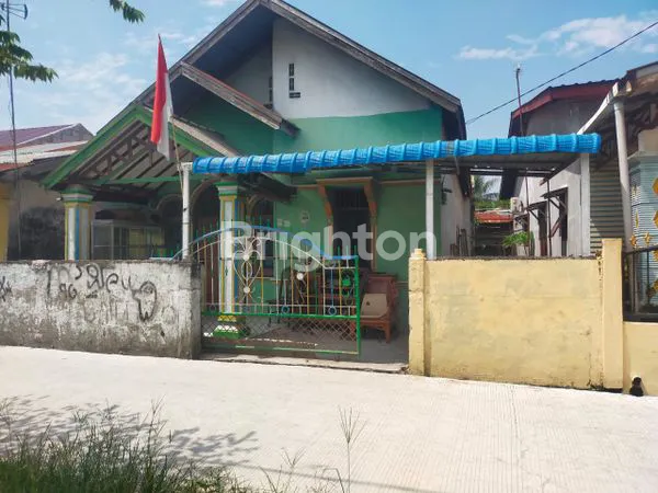image RUMAH DI BELAWAN (1)