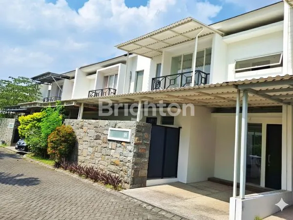 image RUMAH BARU MINIMALIS MODERN DI DE CASA RESIDENCE - LAKARSANTRI DEKAT CITRALAND / PAKUWON\N (1)