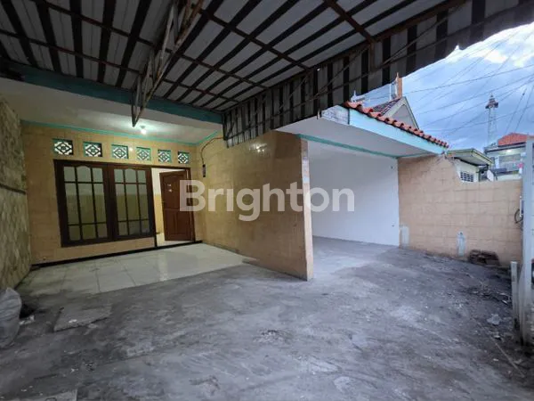 image RUMAH TINGGAL DI PUSAT KOTA SURABAYA (3)
