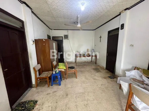 image PRAWIROTAMAN MALIOBORO KAMPUNG BULE RUMAH USAHA (8)