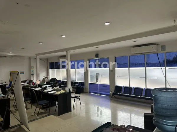 image GUDANG COCOK UNTUK BENGKEL MOBIL DEKAT DENGAN TOL DI BINTARA BEKASI JAWA BARAT (5)