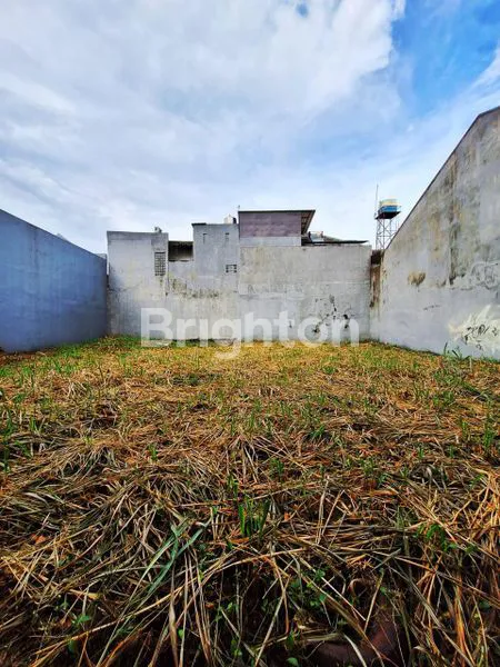 TANAH / KAVLING DOUBLE, DI PONDOK INDAH, AREA PERUMAHAN NYAMAN DAN STRATEGIS DEKAT MRT LEBAK BULUS, JAKSEL