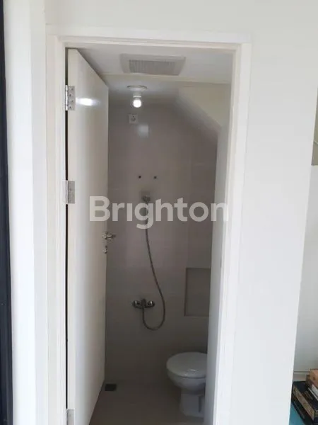 image DIJUAL/SEWA RUMAH MODEREN SIAP HUNI NORTH WEST HILL CITRALAND (7)