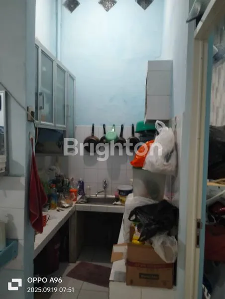 image RUMAH 2 LANTAI SIAP HUNI DI NGINDEN ONE GATE DEKAT RS PREMIER UNTAG DAN BRATANG SURABAYA (7)