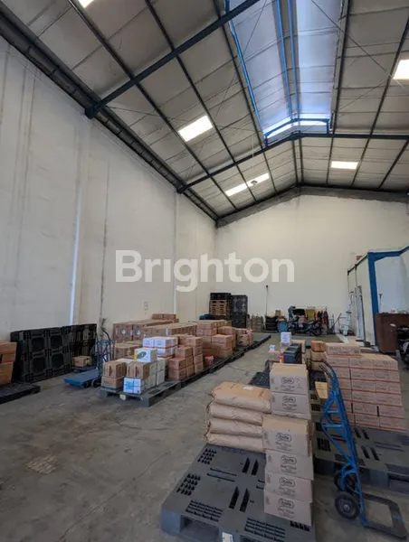 image GUDANG RITZGATE BAGUS SIAP PAKAI STRATEGIS DEKAT TOL WARU  (2)