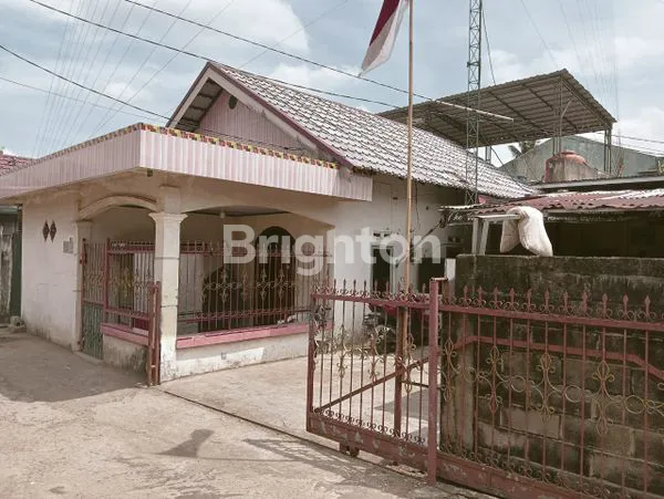 image RUMAH 2 LANTAI LT 235M² DI BATU JAJAR PALEMBANG (1)