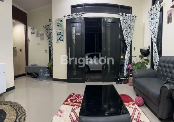 image DIJUAL RUMAH DIPERUMAHAN SAMARINDA CITY (1)