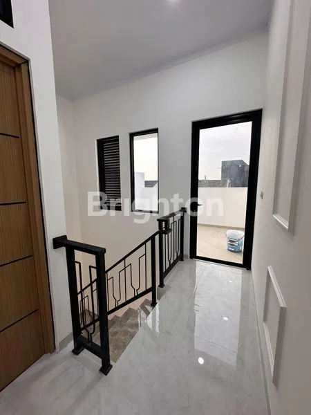 image RUMAH BARU 3 LANTAI TANJUNG DUREN JAKARTA BARAT (6)