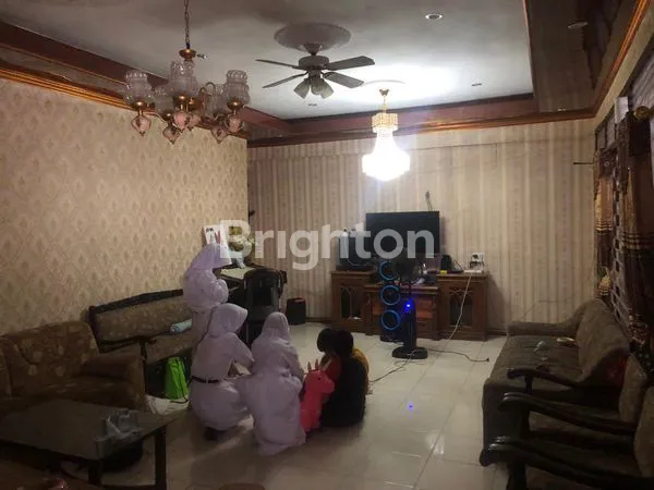 image RUMAH DI KELAPA GADING JAKARTA UTARA DEKAT PERBELANJAAN (3)