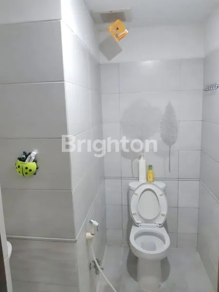 image RUMAH MANYAR TIRTOMOYO DEKAT GALAXY MALL / PETRA 2 MANYAR / STESIA\N (7)