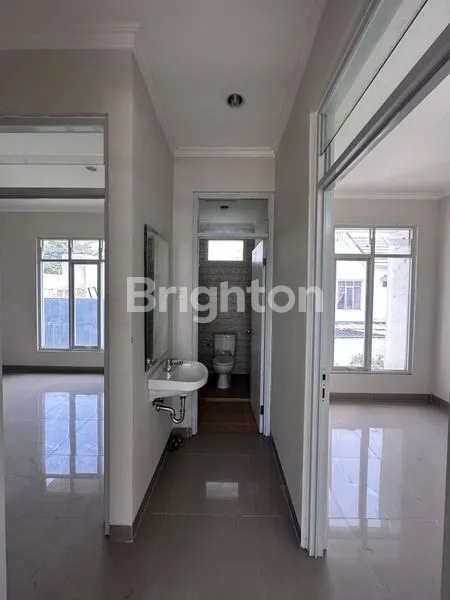image RUMAH POSISI HOOK  LT 283M² DI CLUSTER EKSKLUSIF SIAP HUNI (4)