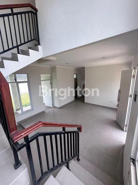 image RUMAH POSISI HOOK  LT 283M² DI CLUSTER EKSKLUSIF SIAP HUNI (5)