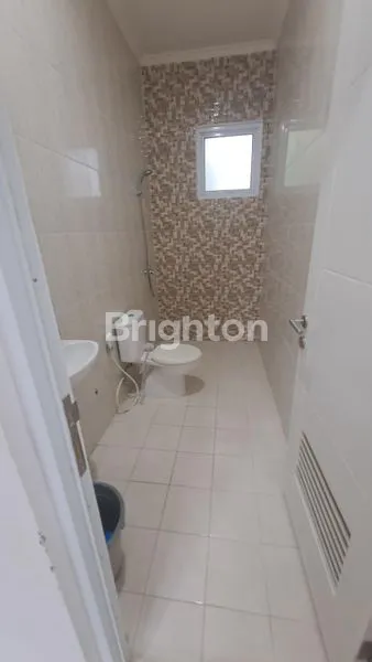 image RUMAH 3 LANTAI VIEW GN. PANCAR (6)