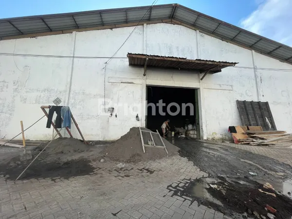 image DIJUAL ATAU DISEWAKAN GUDANG TAMBAK SAWAH SIDOARJO, DEKAT TOL TAMBAK SUMUR, KOMPLEKS PERGUDANGAN (1)