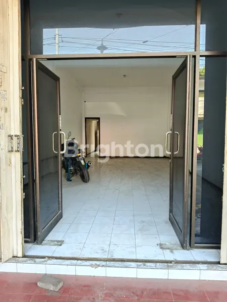 image RUKO  3.5 LANTAI DI RAYA NGAGEL (8)