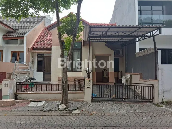 image DIJUAL RUMAH BAGUS TERAWAT MURAH PASTI CITRALAND SURABAYA (1)