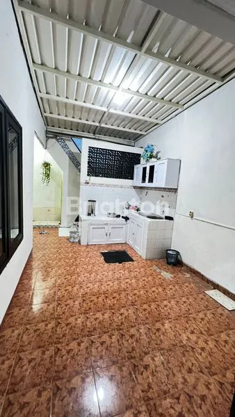 image RUMAH SEMI FURNISHED LT 72 DI AREA KULINER (5)
