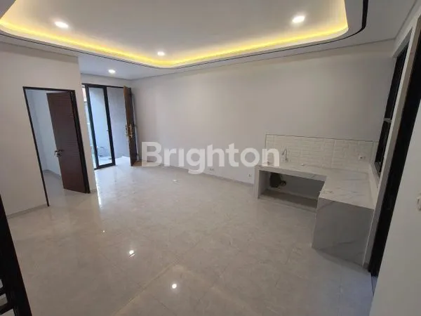 image RUMAH MODERN BARU DI KAWASAN HUNIAN EKSKLUSIF SURABAYA TIMUR!!! (2)