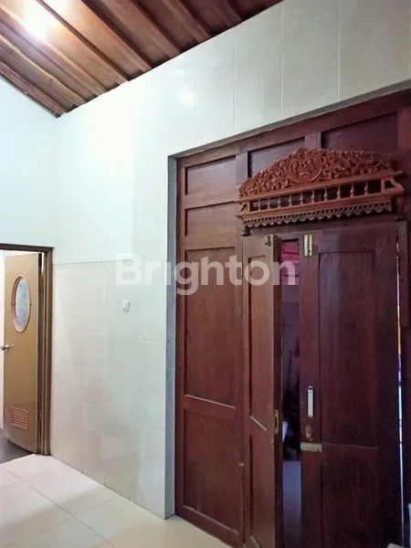 image RUMAH JOGLO FULL FURNISHED LAWEYAN SOLO (6)