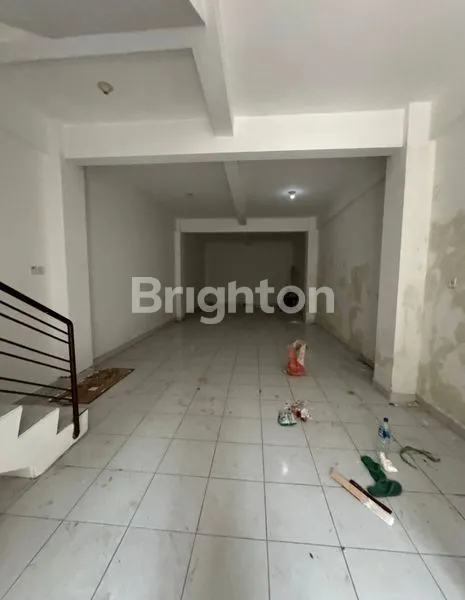 image DISEWAKAN RUKO 2 LANTAI DI KEROBOKAN BALI (7)