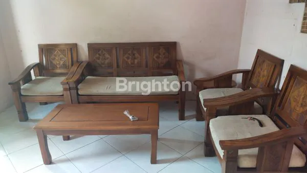 image RUMAH SEWA DUA LANTAI UMGARAN TIMUR ISTIMEWA (8)