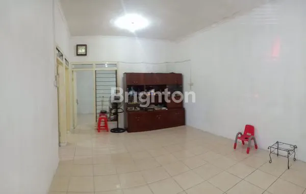 image RUMAH STRATEGIS PURI ANJASMORO DEKAT ARTERI (4)