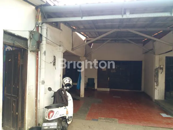 image CILILITAN BESAR - TANAH 500 M2 DAN RUMAH LUAS & STRATEGIS – CILILITAN BESAR - KRAMAT JATI - JAKARTA TIMUR (8)