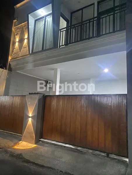 image DIJUAL RUMAH BERGAYA VILLA DI PUSAT KOTA  (1)