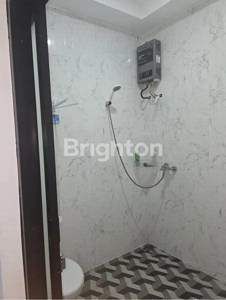 image DIJUAL RUMAH BERGAYA VILLA DI PUSAT KOTA  (7)