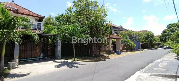 image RUMAH 2 LANTAI DI KAWASAN PREMIUM RENON – PUSAT KOTA DENPASAR (7)