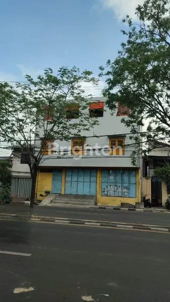 image RUKO STRATEGIS KENJERAN 3 LANTAI SIAP HUNI (1)