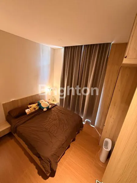 image RUMAH 2 LANTAI FULL FURNISHED DI TANAKAYU, BSD, TANGERANG SELATAN  (5)