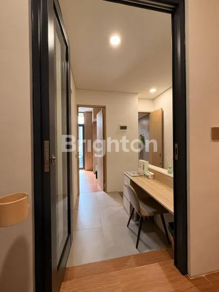 image RUMAH 2 LANTAI FULL FURNISHED DI TANAKAYU, BSD, TANGERANG SELATAN  (7)