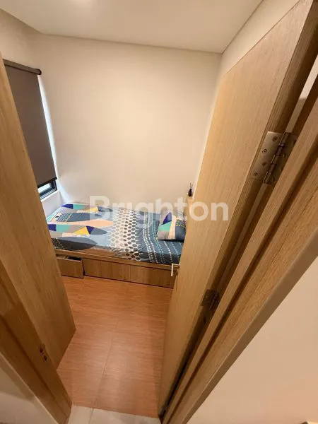 image RUMAH 2 LANTAI FULL FURNISHED DI TANAKAYU, BSD, TANGERANG SELATAN  (8)