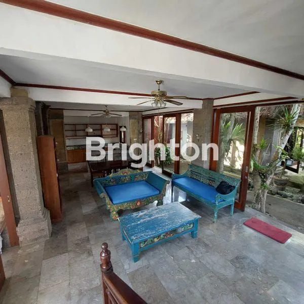 image VILLA BESAR DAN TERAWAT DI SANUR DEKAT KE PANTAI DAN FASUM (2)